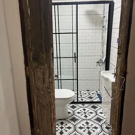 Hotel Sekercigiller Grup Konuk Evi Ayvalı