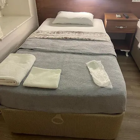 Hotel Sekercigiller Grup Konuk Evi Ayvalı