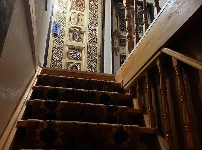 Sekercigiller Grup Konuk Evi * Ayvalı